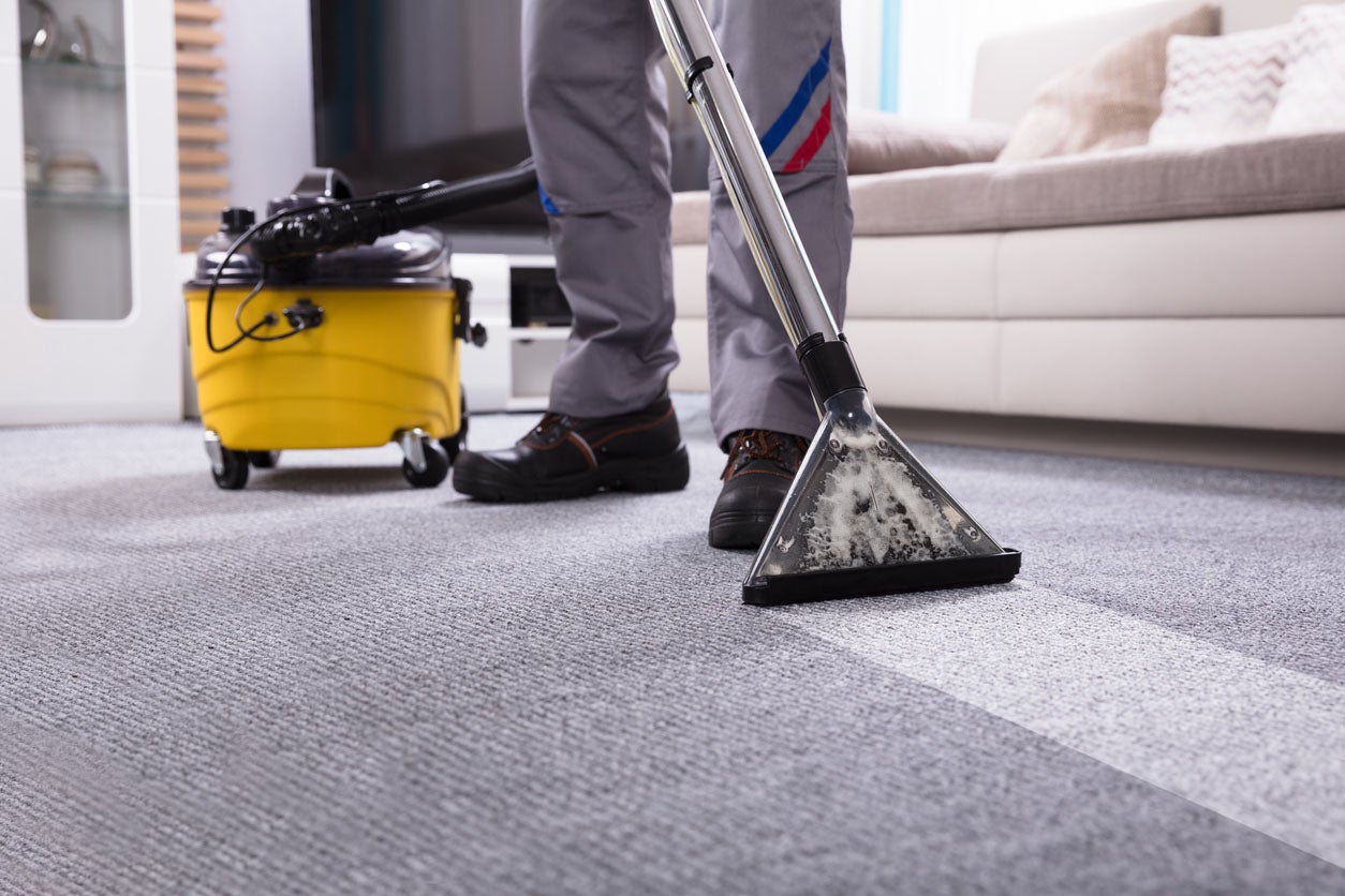 DIY Carpet Cleaning Tips: Cost-Effective Solutions for Fresh and Clean Carpets